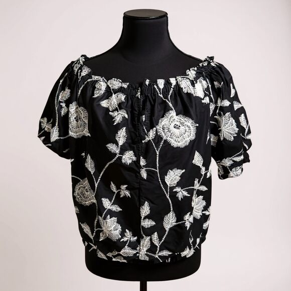 Who What Wear Black Embroidered Off-Shoulder Blouse Size N Floral Top - Picture 2 of 8